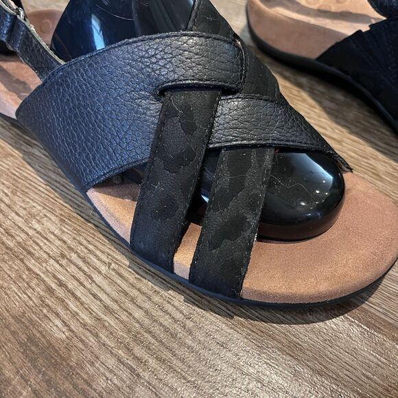 Vionic Eira Sandals Women's Black 8.5 Strappy Woven Pebble Leather Comfortable - Picture 2 of 14